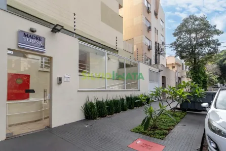 Apartamento com 2 Quartos para alugar, 60m² no Zona 07, Maringá