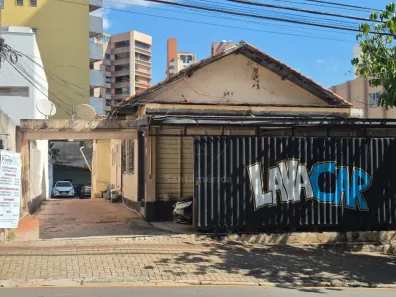 à venda, 563m² no Centro, Londrina