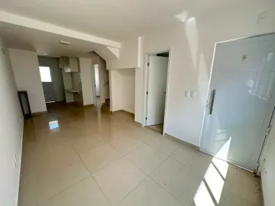 Casa de Condomínio com 3 Quartos para alugar, 78m² no Morros, Teresina