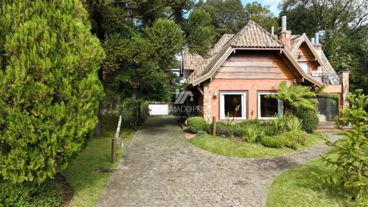 Casa com 3 Quartos à venda, 260m² no Vila Moura, Gramado
