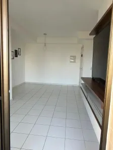 Apartamento com 2 Quartos para alugar, 65m² no Calhau, São Luís