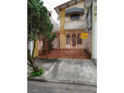 Sobrado com 3 Quartos à venda, 121m² no Jardim Maria Augusta, Taubaté