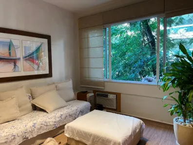 Apartamento com 2 Quartos para alugar, 76m² no Humaitá, Rio de Janeiro