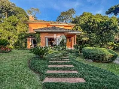 Casa com 3 Quartos à venda, 630m² no Vila Moura, Gramado