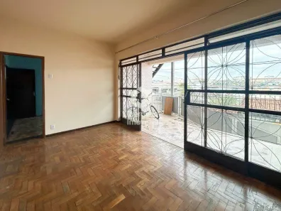 Casa com 3 Quartos à venda, 250m² no Monsenhor Messias, Belo Horizonte