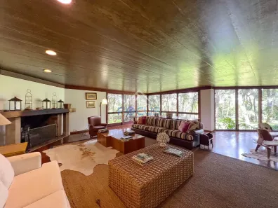Casa com 9 Quartos à venda, 1500m² no Loteamento Chácaras Serra da Ermida, Jundiaí