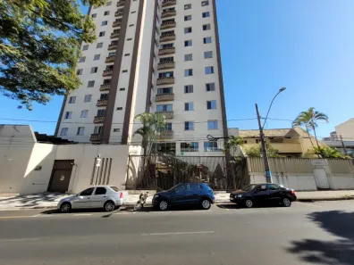 Apartamento com 3 Quartos para alugar, 117m² no Martins, Uberlândia
