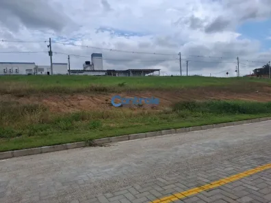 Lote/Terreno à venda, 200m² no Forquilhas, São José