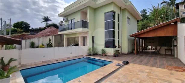 Casa de Condomínio com 3 Quartos à venda, 200m² no Caixa D´Água, Vinhedo