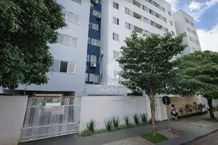 Apartamento com 3 Quartos para alugar, 66m² no Vila Marumby, Maringá