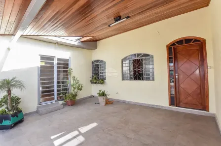 Casa com 3 Quartos à venda, 100m² no Sítio Cercado, Curitiba