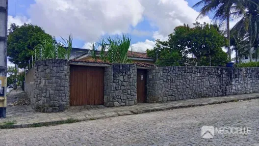 Casa com 4 Quartos à venda, 1080m² no Itararé, Campina Grande
