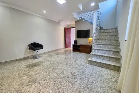 Casa com 3 Quartos à venda, 360m² no Santa Amélia, Belo Horizonte