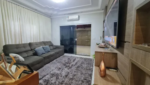 Casa com 3 Quartos à venda, 240m² no Residencial Recanto do Bosque, Goiânia