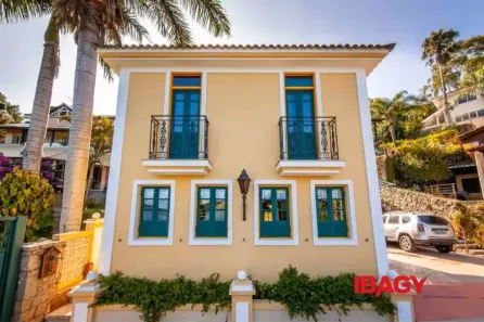 Casa com 3 Quartos para alugar, 130m² no Lagoa da Conceição, Florianópolis
