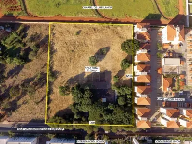 Lote/Terreno à venda, 12000m² no Chácaras Tubalina e Quartel, Uberlândia