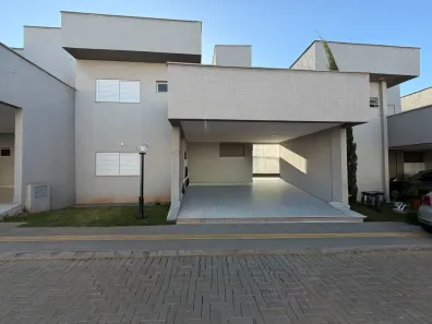 Casa de Condomínio com 3 Quartos à venda, 131m² no Sítios Santa Luzia Residencial, Aparecida de Goiânia