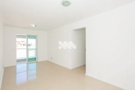 Apartamento com 2 Quartos para alugar, 80m² no Centro, Curitiba