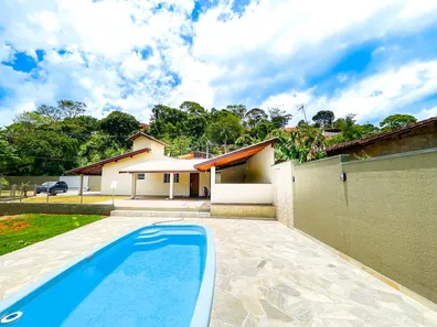 Fazenda/Sítio com 2 Quartos à venda, 1200m² no Centro, Socorro