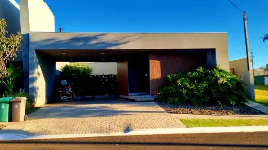 Casa de Condomínio com 3 Quartos à venda, 290m² no Alto das Grevíleas, Maringá