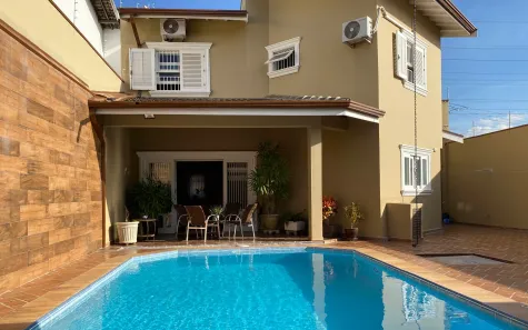Casa com 3 Quartos à venda, 266m² no Jardim das Paineiras, Campinas