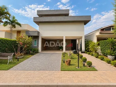 Casa de Condomínio com 3 Quartos à venda, 389m² no Loteamento Portal do Sol II, Goiânia