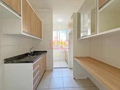 Apartamento com 2 Quartos para alugar, 65m² no Zona 03, Maringá