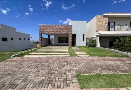 Casa com 3 Quartos à venda, 179m² no Conjunto Habitacional Alexandre Urbanas, Londrina