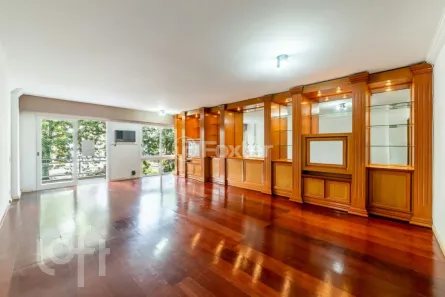 Apartamento com 3 Quartos à venda, 168m² no Moinhos de Vento, Porto Alegre