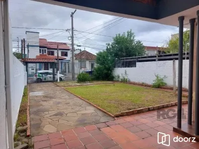 Casa com 2 Quartos à venda, 115m² no Sarandi, Porto Alegre