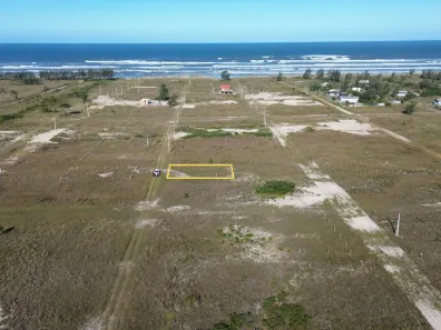 Lote/Terreno à venda, 288m² no , Balneário Gaivota