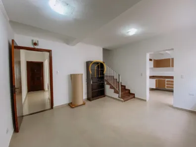 Sobrado com 4 Quartos à venda, 172m² no Vila Gumercindo, São Paulo