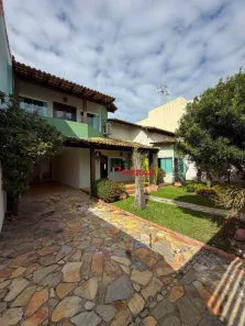 Casa com 4 Quartos à venda, 240m² no Mirante da Lagoa, Macaé