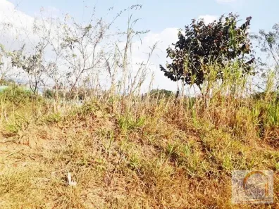 Lote/Terreno à venda, 10m² no Jardim Santo Antônio, Atibaia