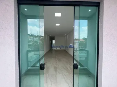 Sobrado com 3 Quartos para alugar, 194m² no Parque São Domingos, São Paulo