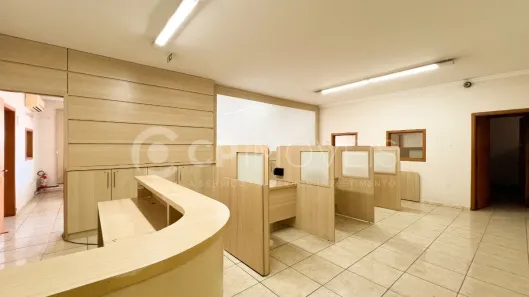 Sala Comercial à venda, 281m² no Jardim Lindóia, Porto Alegre
