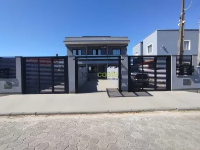 Sobrado com 2 Quartos para alugar, 76m² no Praia do Sonho, Palhoça