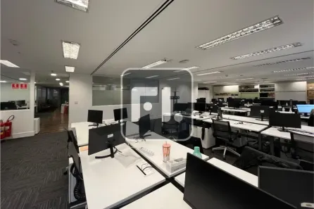 Sala Comercial para alugar, 500m² no Bela Vista, São Paulo
