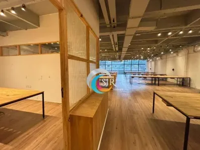 Sala Comercial para alugar, 300m² no Cerqueira César, São Paulo