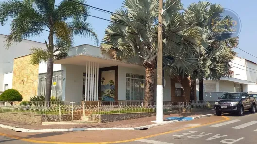 Imóvel Comercial com 3 Quartos à venda, 212m² no Centro, Itu
