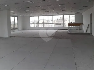 Sala Comercial para alugar, 354m² no Vila Uberabinha, São Paulo