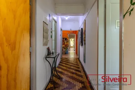 Casa com 16 Quartos para venda ou aluguel, 268m² no São Geraldo, Porto Alegre