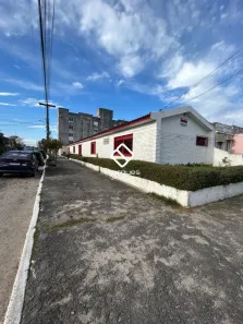 Casa com 3 Quartos à venda, 200m² no Centro, Pelotas