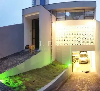 Casa com 6 Quartos à venda, 170m² no Vila Anglo Brasileira, São Paulo