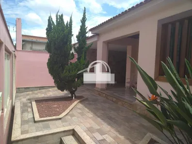 Casa com 4 Quartos à venda, 420m² no São Geraldo, Sete Lagoas