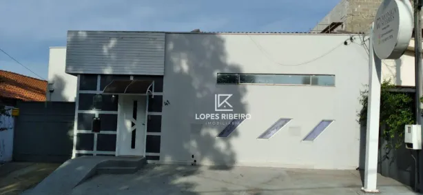 Imóvel Comercial com 3 Quartos para venda ou aluguel, 194m² no Centro, Americana
