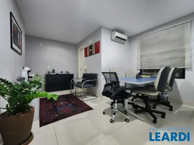 Sala Comercial à venda, 33m² no Perdizes, São Paulo