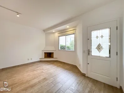 Casa com 4 Quartos para alugar, 257m² no Jardim Prudência, São Paulo