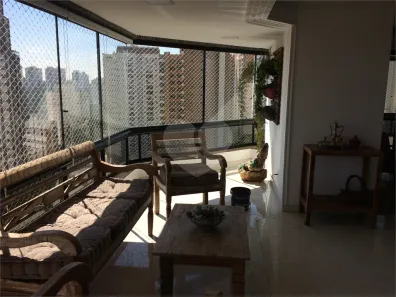 Apartamento com 3 Quartos à venda, 220m² no Vila Suzana, São Paulo