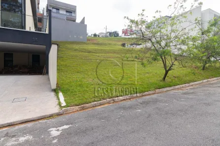 Lote/Terreno à venda, 384m² no Itaqui, Itapevi